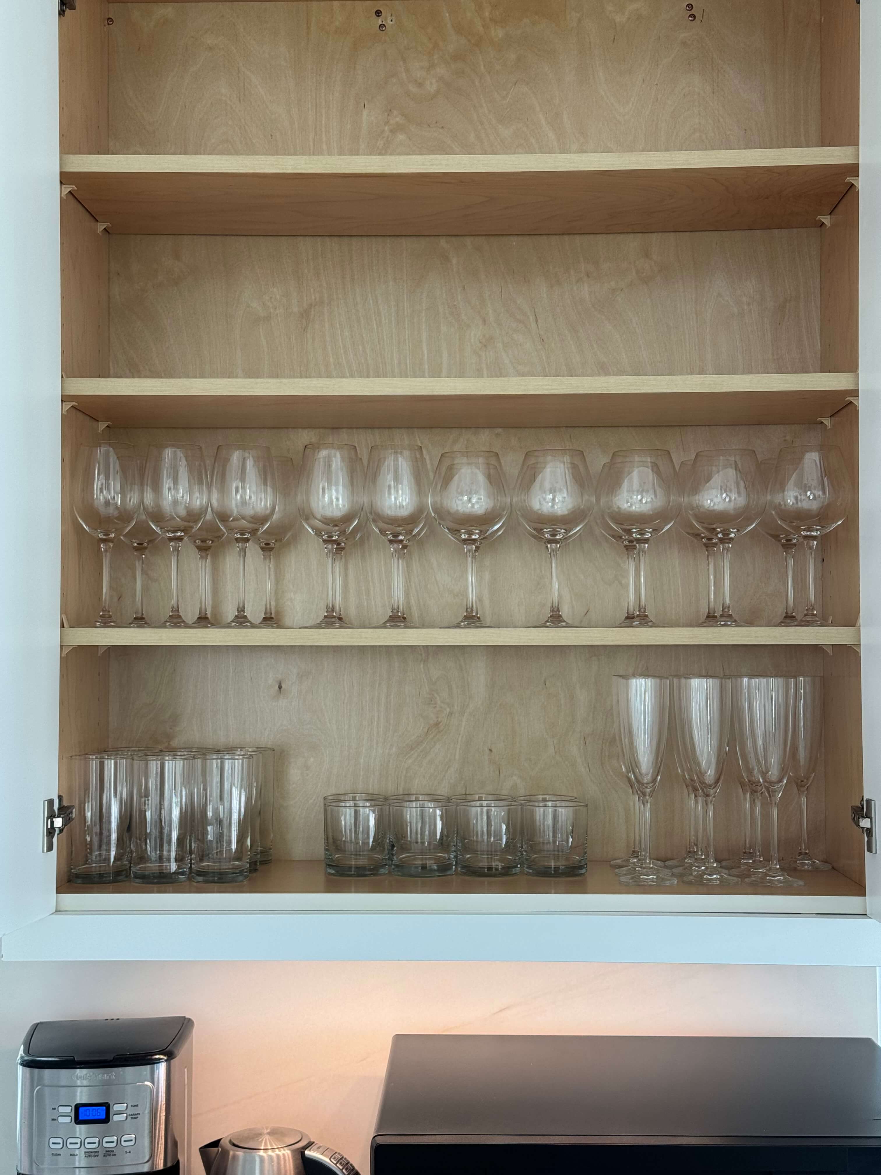 Organized glassware for home organization service